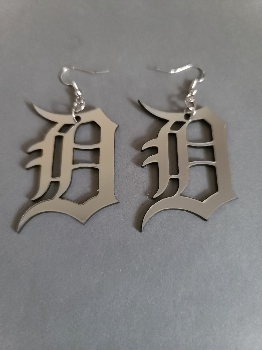 Medium Detroit D Earrings in Shiny Silver Acrylic
